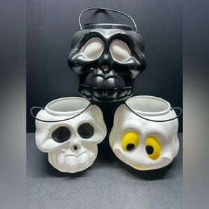 3 Vtg General Foam Blow Mold White Black Skull Skeleton Head Treat Bucket Pail